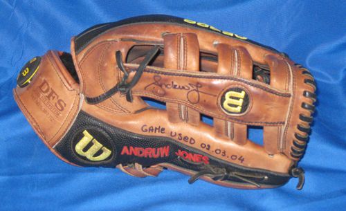 andruw jones glove