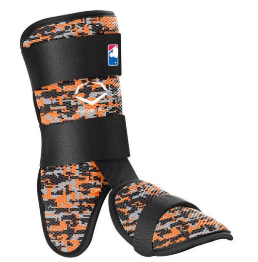 What Pros Wear: Adam Jones' Swingman Batting Gloves - What