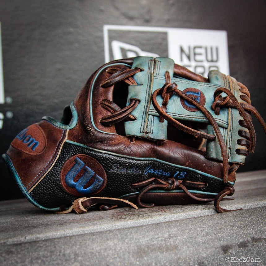 What Pros Wear: Starlin Castro's Wilson A2000 1786 Superskin Glove