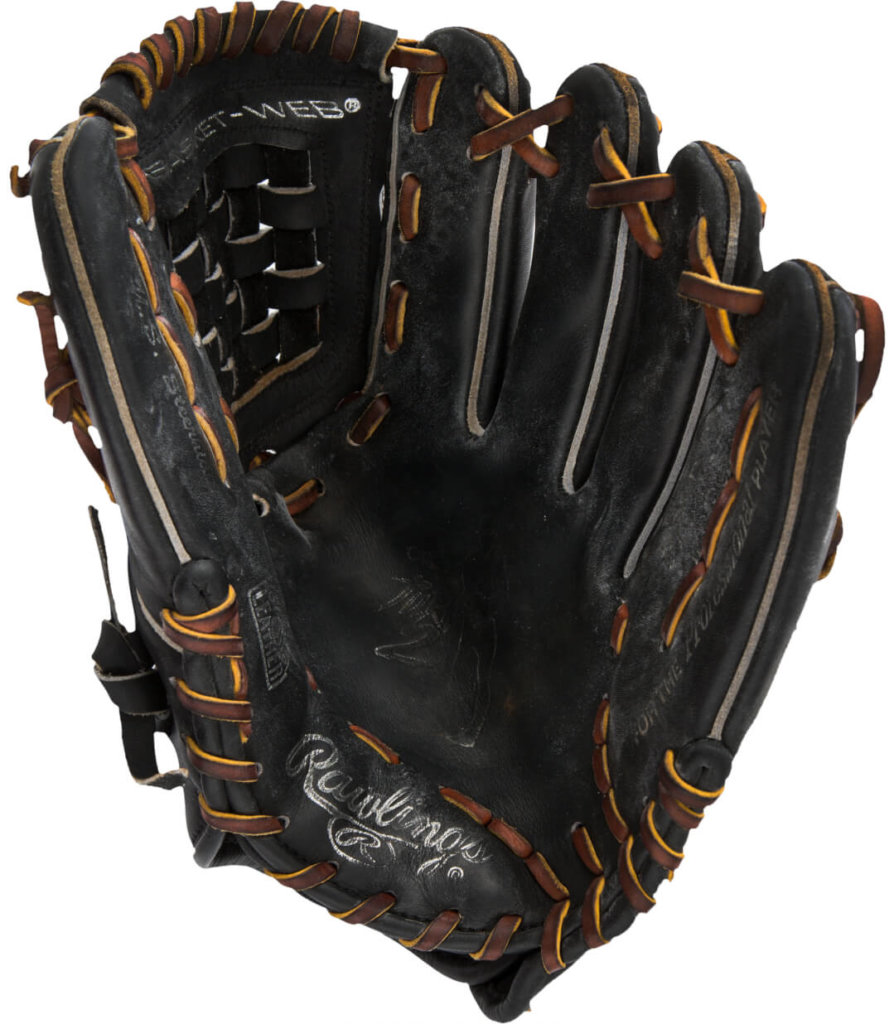 What Pros Wear Derek Jeter’s Rawlings Heart Of The Hide