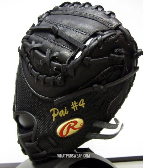What Pros Wear Yadier Molina’s Rawlings Heart of the Hide PROSCM41JB