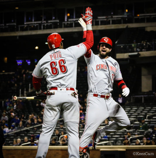What Pros Wear: The Source for Pro Baseball Gloves, Cleats, Bats