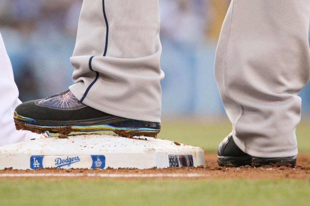 machado jordan cleats