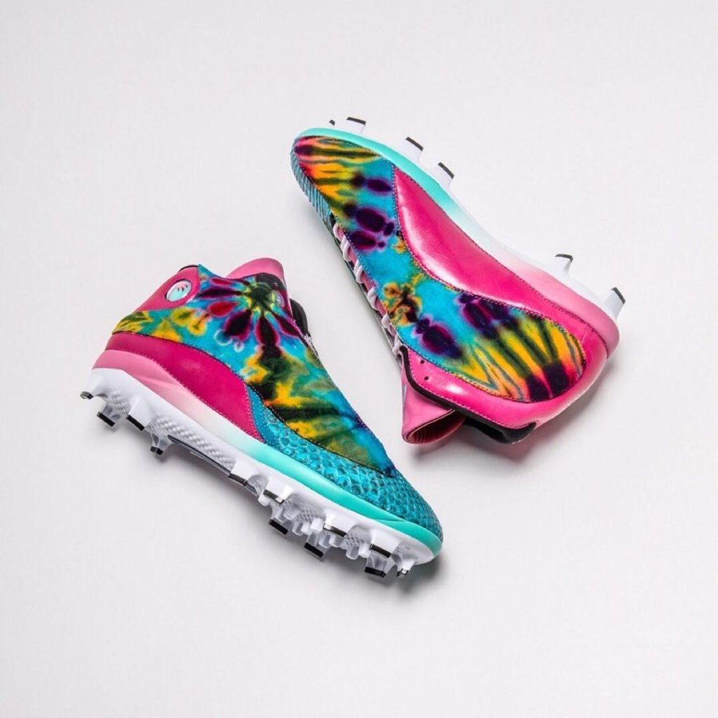 machado jordan cleats