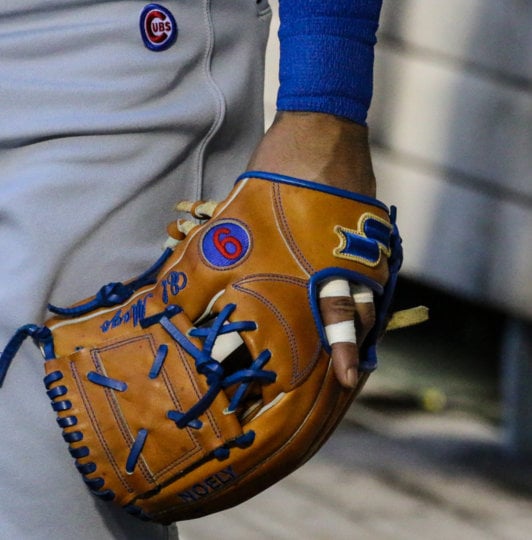 javier baez mitt