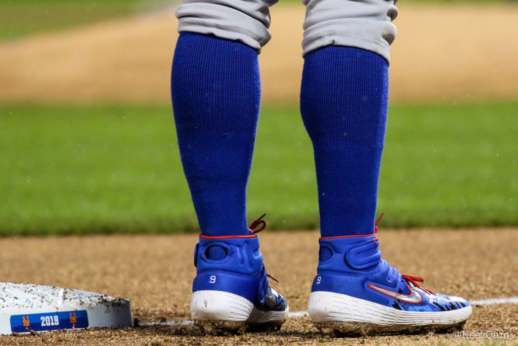 javier baez jordan cleats