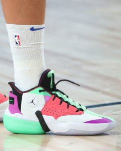 What Pros Wear: Luka Doncic's Jordan React Elevation Shoes - What Pros Wear
