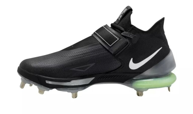 mike trout rubber cleats