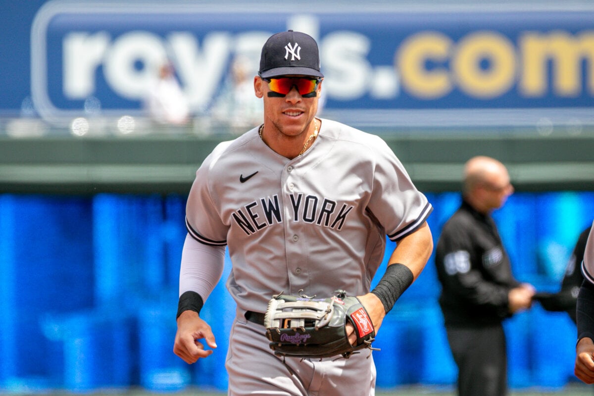 What Pros Wear: What Gloves Do MLB Players Wear? Here's the Baseball Glove Brands and Webs Worn