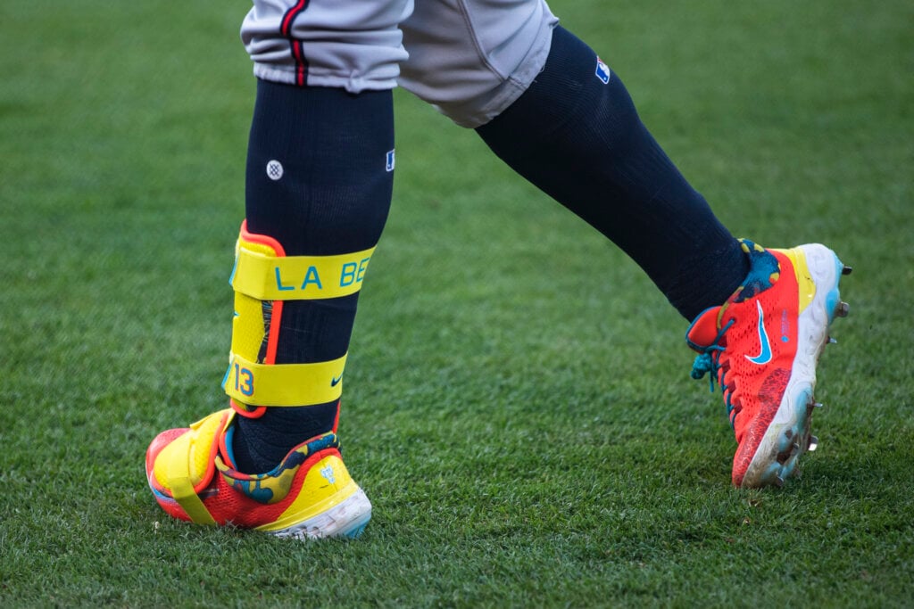 huaraches football cleats
